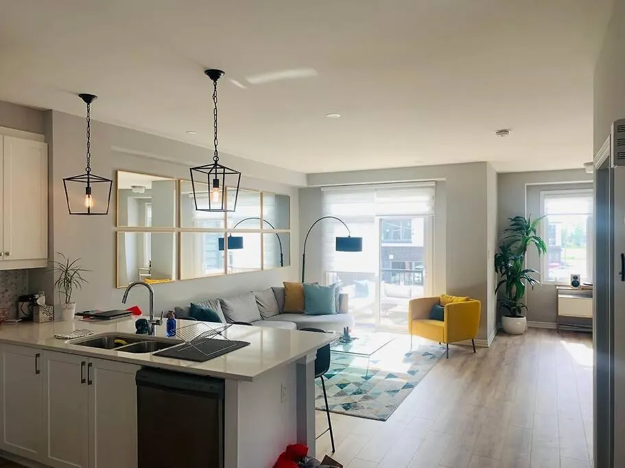 Modern 3 Story Townhouse In A Great Location! Villa Ottawa